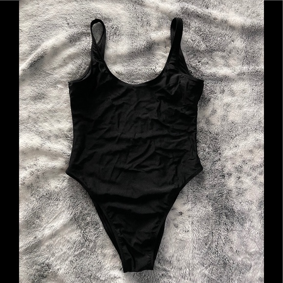 Women’s One Piece Bikini - Picture 2 of 3